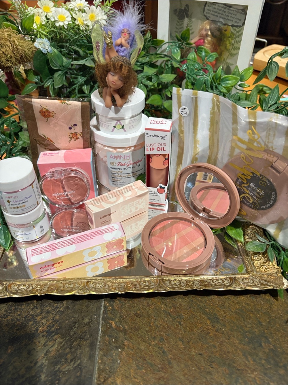 🧚‍♂️Korean Cosmetics & Aminah Lip & Body Skin Care Amazing Bundle 👇